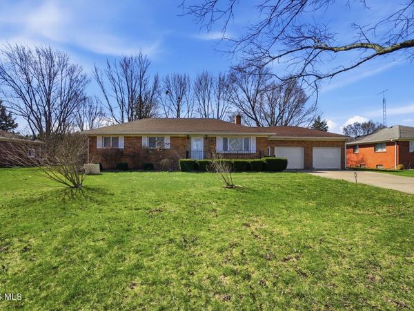 5874 Taylor Avenue , Walbridge, OH 43465