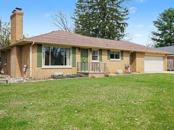 2000 Greenleaf Boulevard, Elkhart, IN 46514