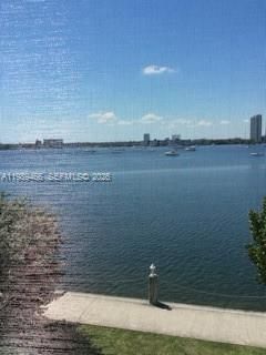 3000 Marcos Dr , Unit P312, Aventura, FL 33160 Photo