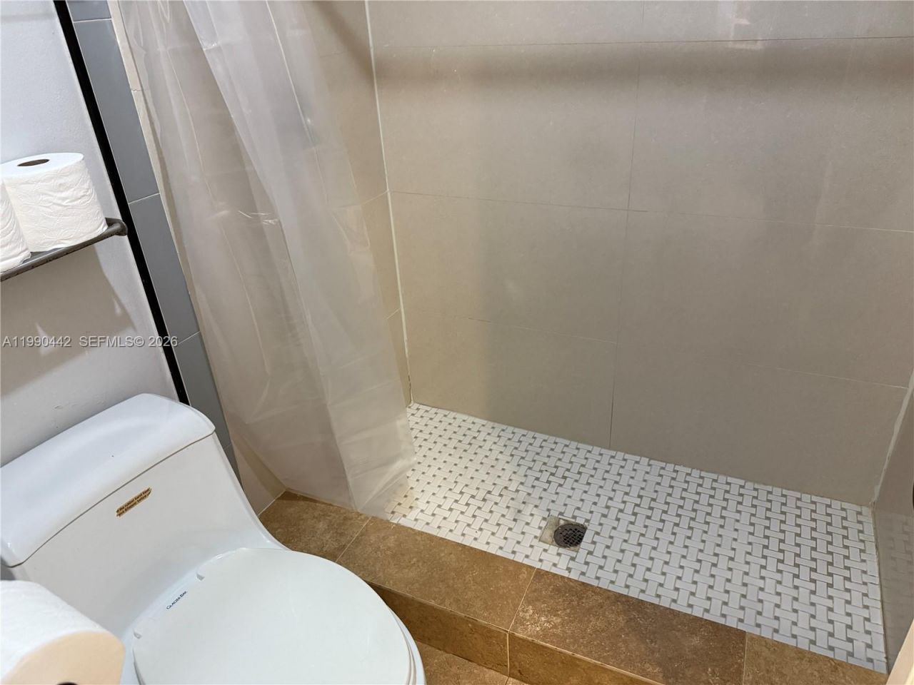 6360 NW 170th Ter, Hialeah, FL 33015 Photo