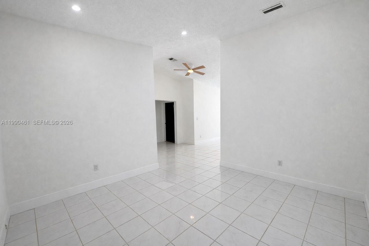 Please Call For Address, Miami, FL 33142 Photo