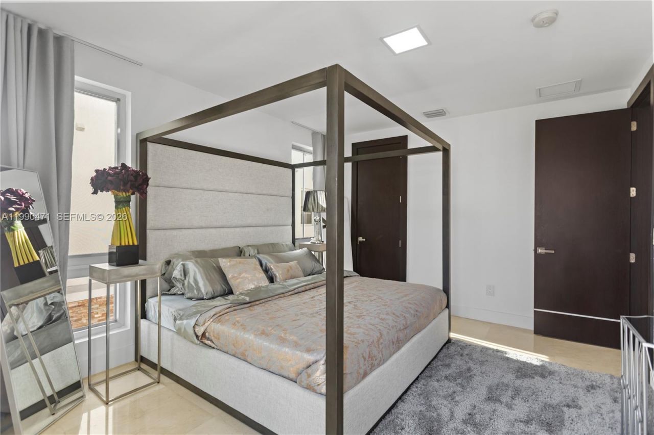 3420 NW 84th Ave , Doral, FL 33122 Photo