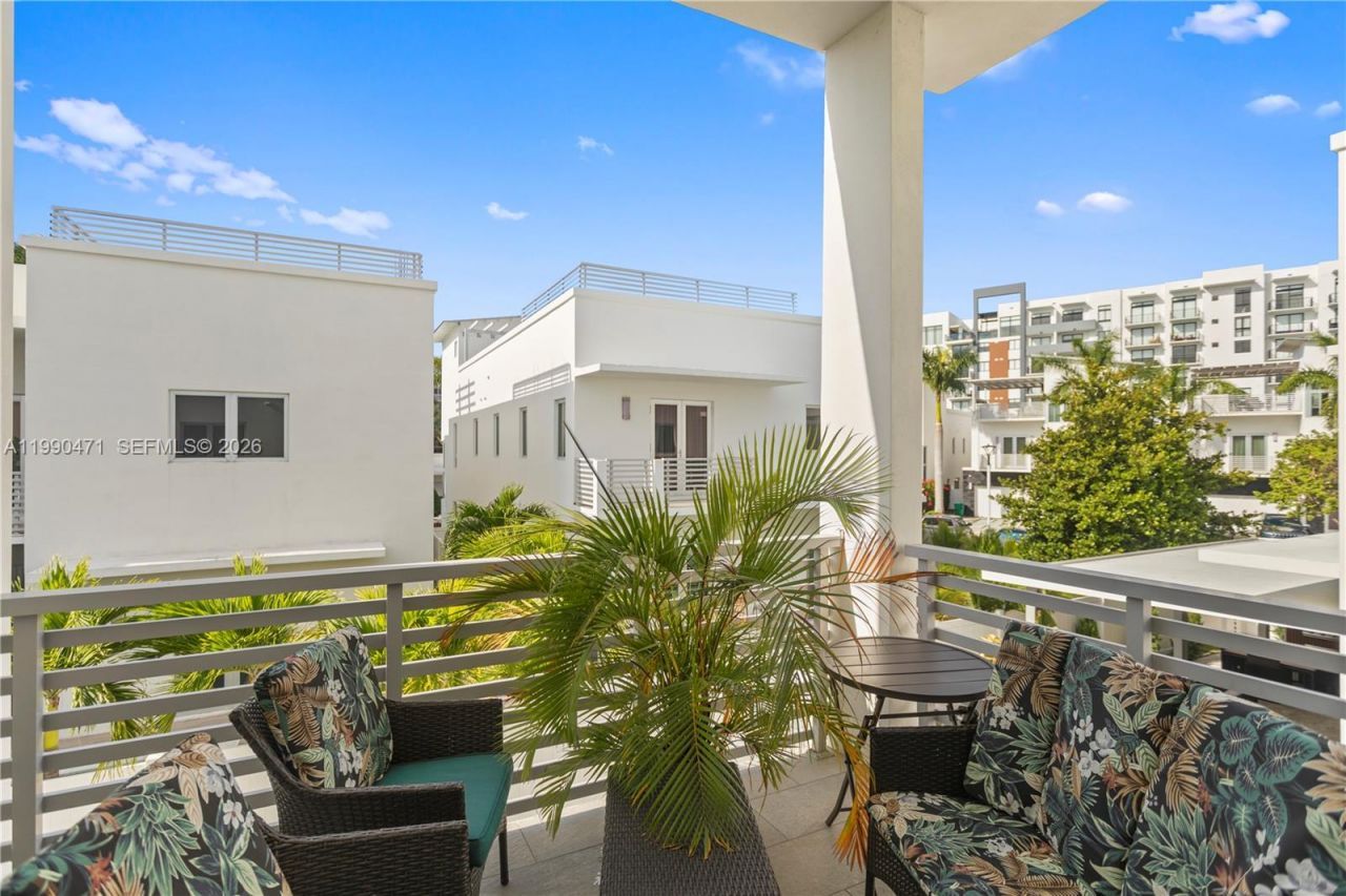 3420 NW 84th Ave , Doral, FL 33122 Photo