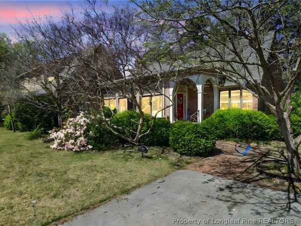 1844 Morganton Road, Fayetteville, NC 28305