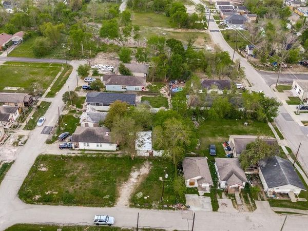 3616 Farmer Street, Houston, TX 77020