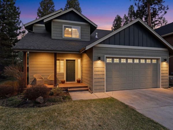 19811 Kenzie Avenue, Bend, OR 97702