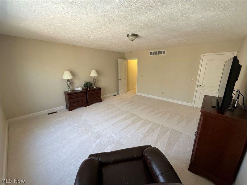 8340 Claus Road, Amherst, OH 44001 Photo 42