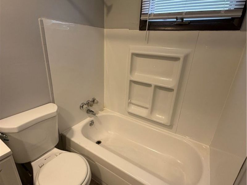 835 Cook Avenue, Unit D, Boardman, OH 44512 Photo 8