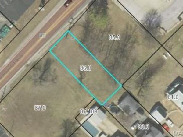 086.000 N Commercial Avenue , St Clair, MO 63077