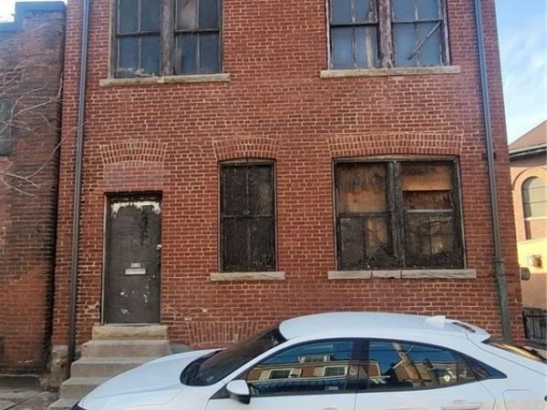 4014 Howley St, Pittsburgh, PA 15224