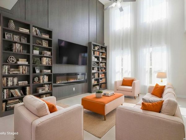 4580 Split Oak, Schertz, TX 78108