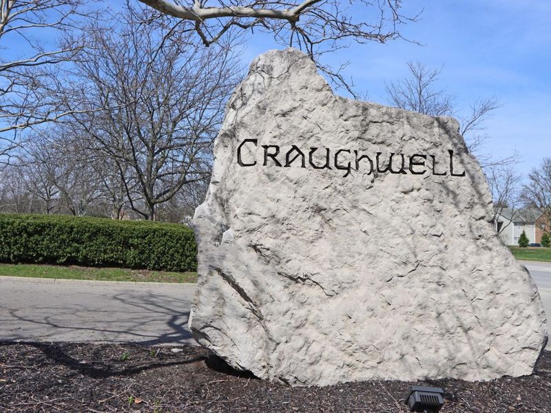 6017 Craughwell Lane , Dublin, OH 43017 Photo 2