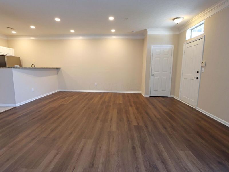 6017 Craughwell Lane , Dublin, OH 43017 Photo 7