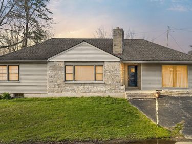 221 Halls Lane, Stanton, KY 40380