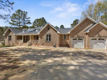 6370 Golden Court, Zebulon, NC 27597