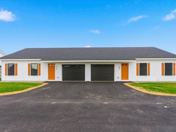 3 Freedom Farm Road, Unit 3, Auburn, ME 04210