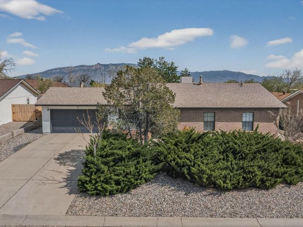 106 Arizona Sunset Road NE, Rio Rancho, NM 87124