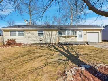 1002 NE 62nd St N/A, Gladstone, MO 64118