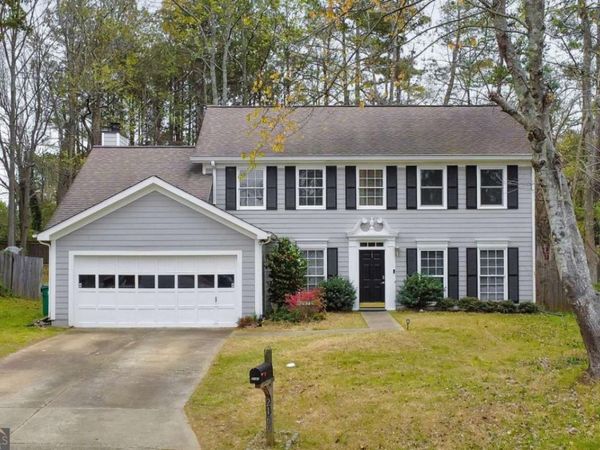 2160 Whitehall Drive NE, Marietta, GA 30066
