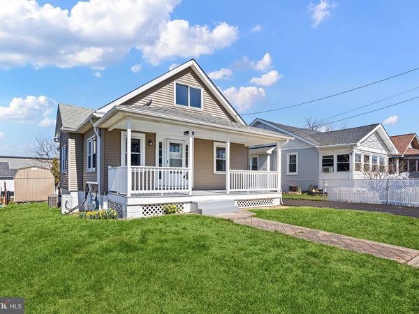 3417 ROSELAWN AVENUE, WILMINGTON, DE 19808