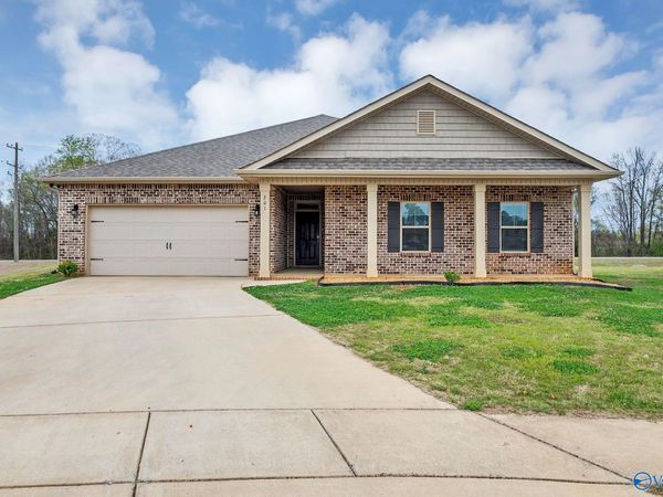 201 Poplar Hollow Drive, Harvest, AL 35749