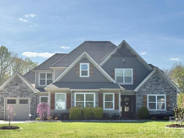 5110 Pond Bluff Drive, Monroe, NC 28112