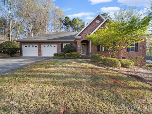 2910 Noritake Trail , Albemarle, NC 28001