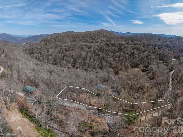 939 Autumn Drive , Maggie Valley, NC 28751