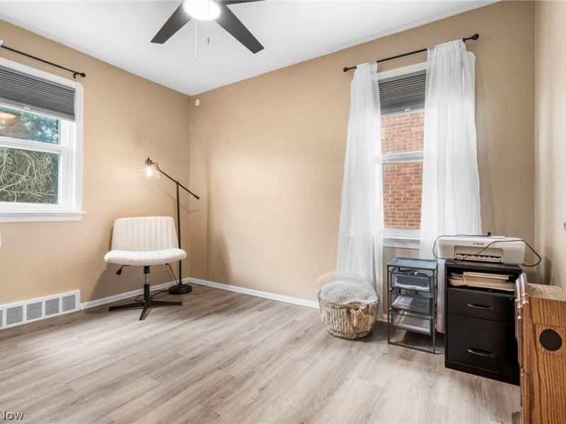 7427 Wefel Avenue, Brooklyn, OH 44144 Photo 12