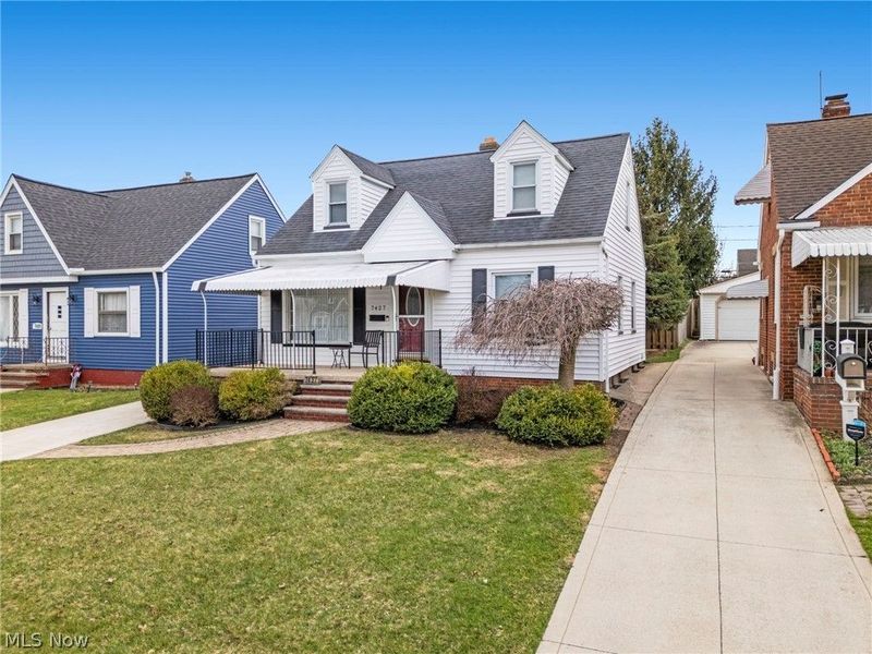 7427 Wefel Avenue, Brooklyn, OH 44144 Photo 2