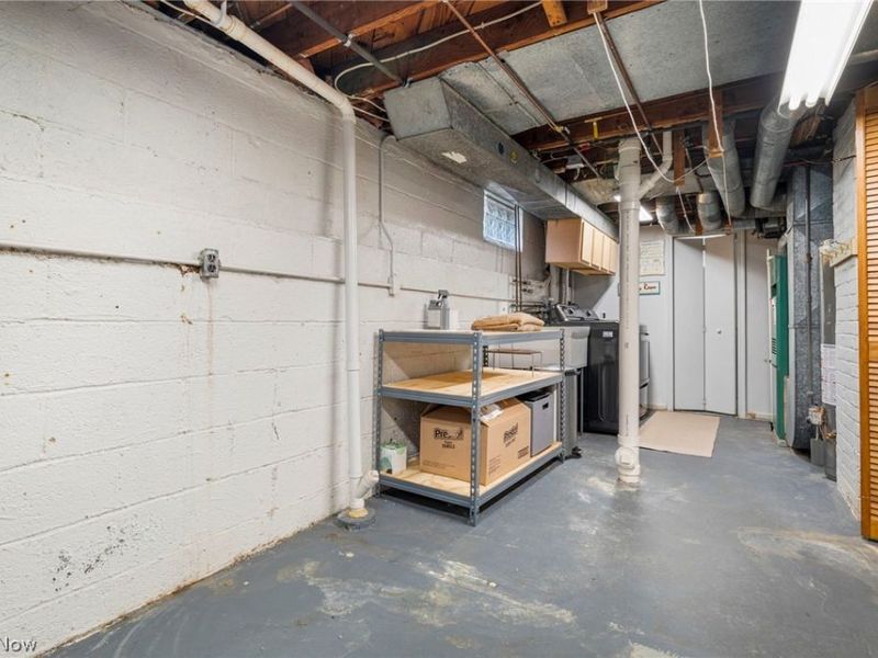 7427 Wefel Avenue, Brooklyn, OH 44144 Photo 20