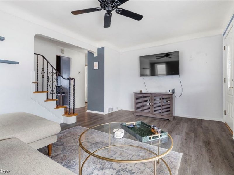 7427 Wefel Avenue, Brooklyn, OH 44144 Photo 6