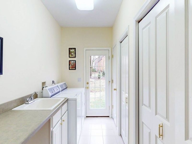 388 W Saint Andrews Drive, Highland Heights, OH 44143 Photo 28