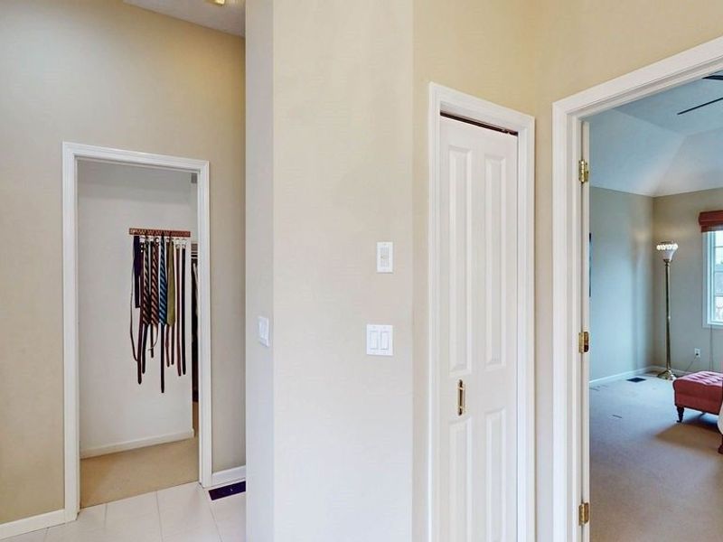 388 W Saint Andrews Drive, Highland Heights, OH 44143 Photo 35