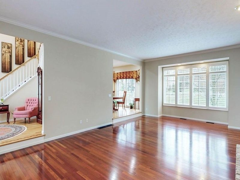 388 W Saint Andrews Drive, Highland Heights, OH 44143 Photo 9