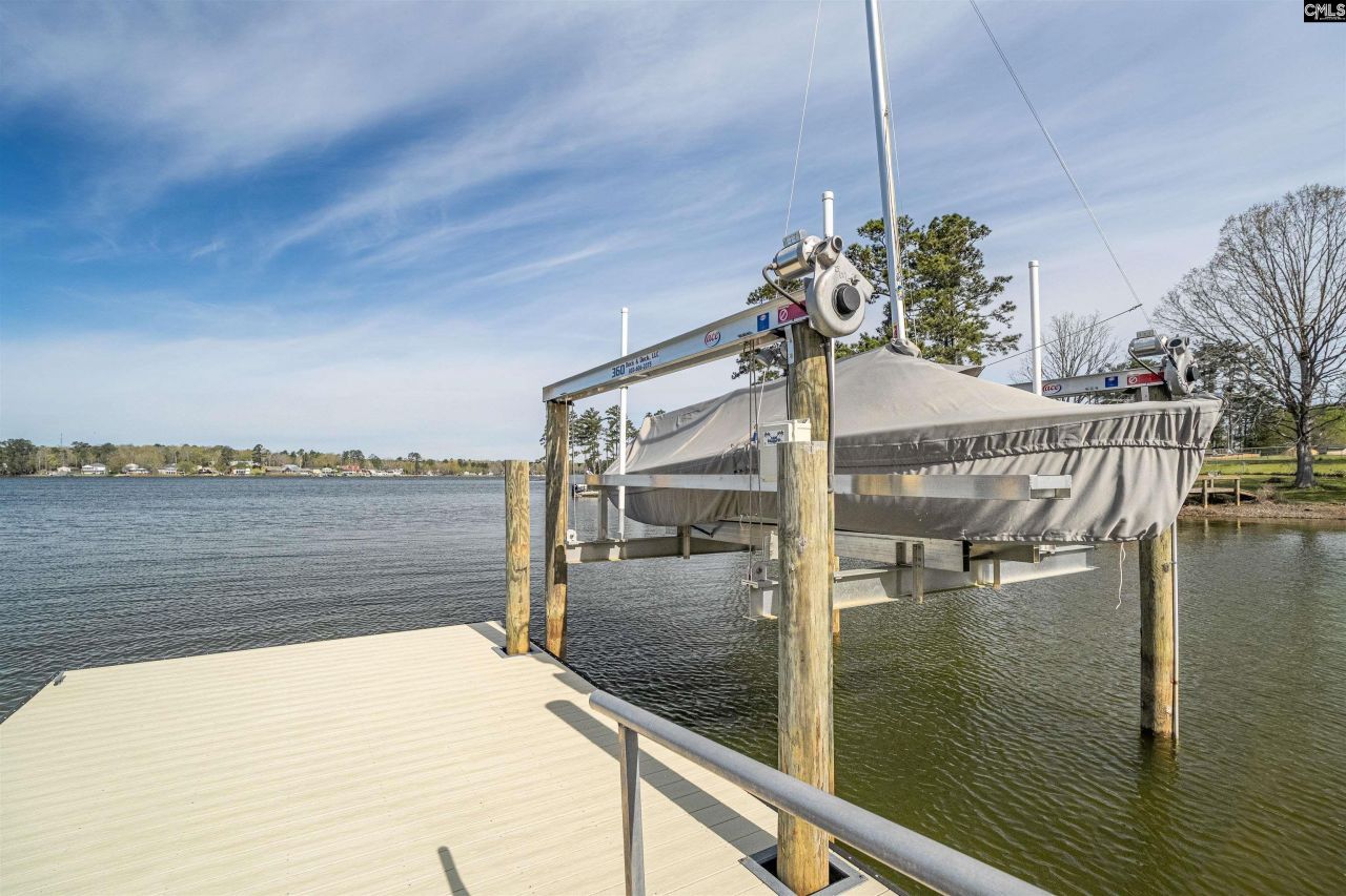 416 W Point Drive  Photo 55