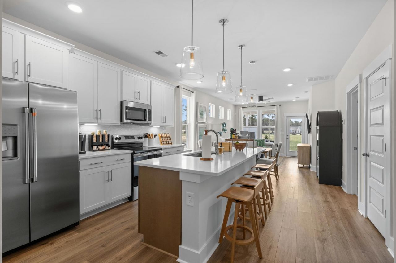 653 Bolder Way  Photo 9