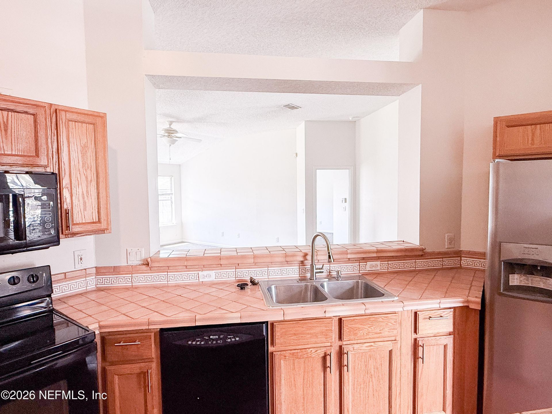 6112 Winding Bridge Drive, Jacksonville, FL 32277 Photo