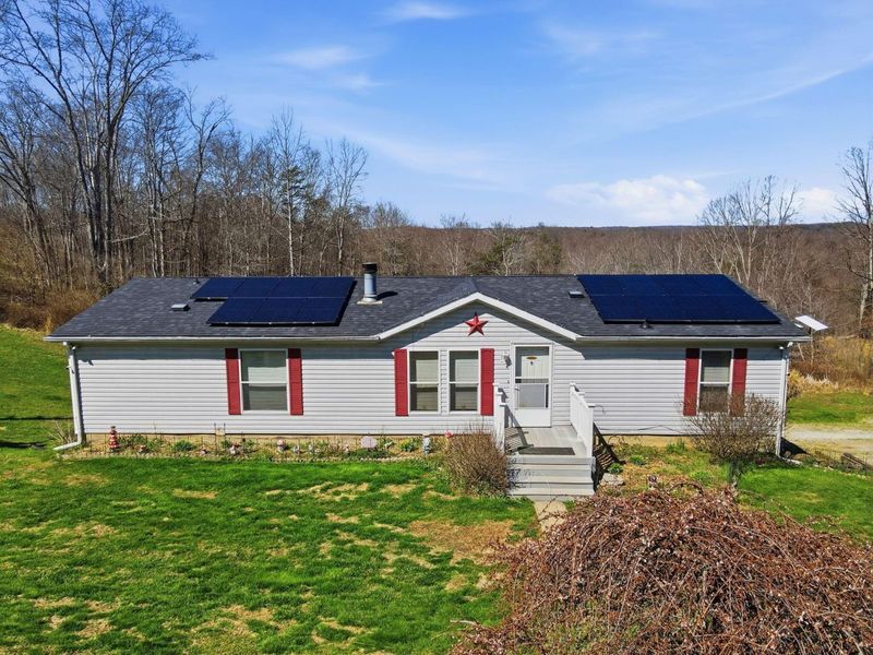 10049 Webb Road, Logan, OH 43138 Photo 1