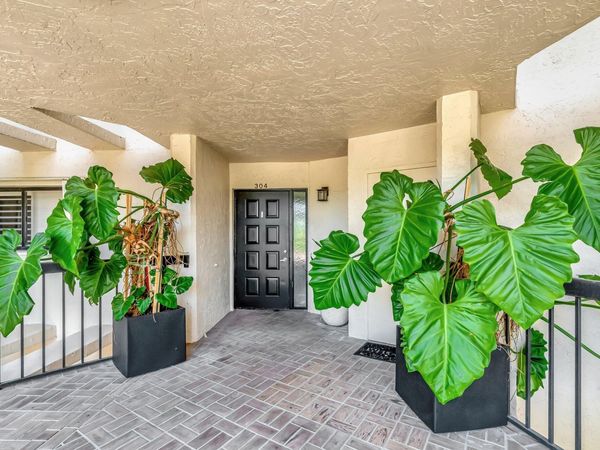 5279 S Fountains Dr S S, Unit 304, Lake Worth, FL 33467