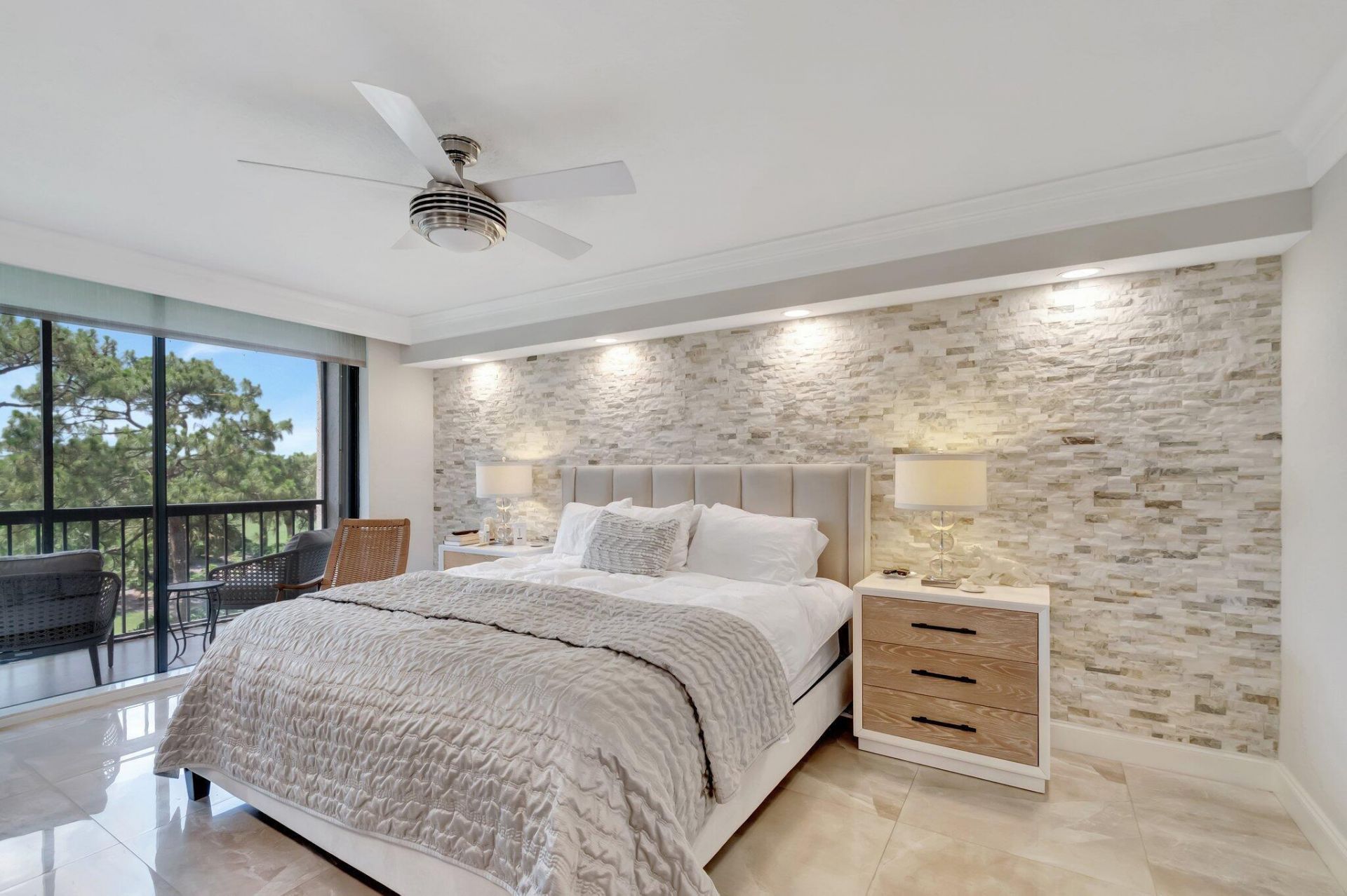 5279 S Fountains Dr S S, Unit 304, Lake Worth, FL 33467 Photo