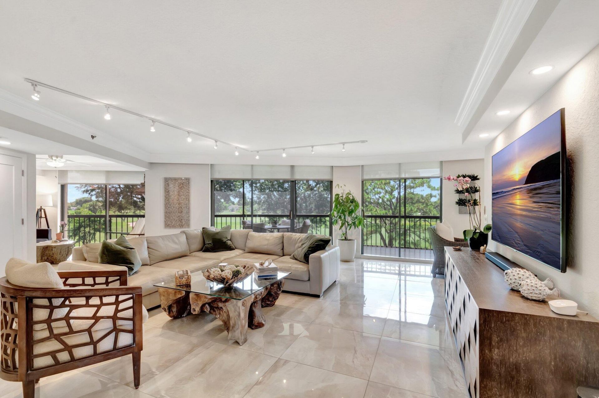 5279 S Fountains Dr S S, Unit 304, Lake Worth, FL 33467 Photo