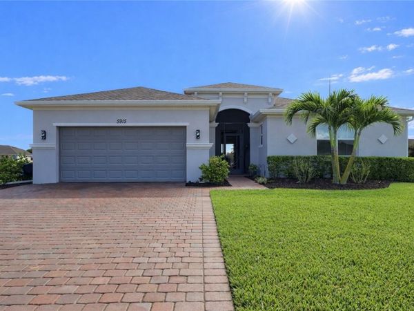 5915 Manzanita Way, Vero Beach, FL 32967