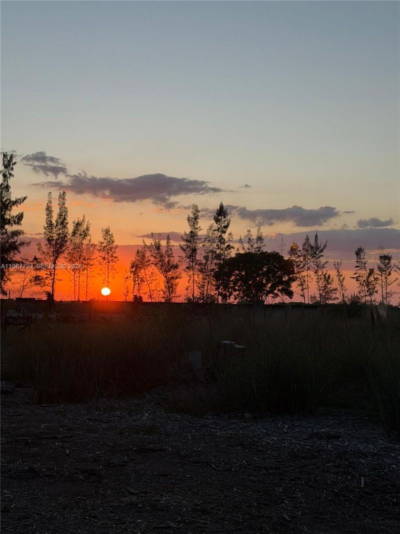 208 Ave , Miami, FL 33196 Photo