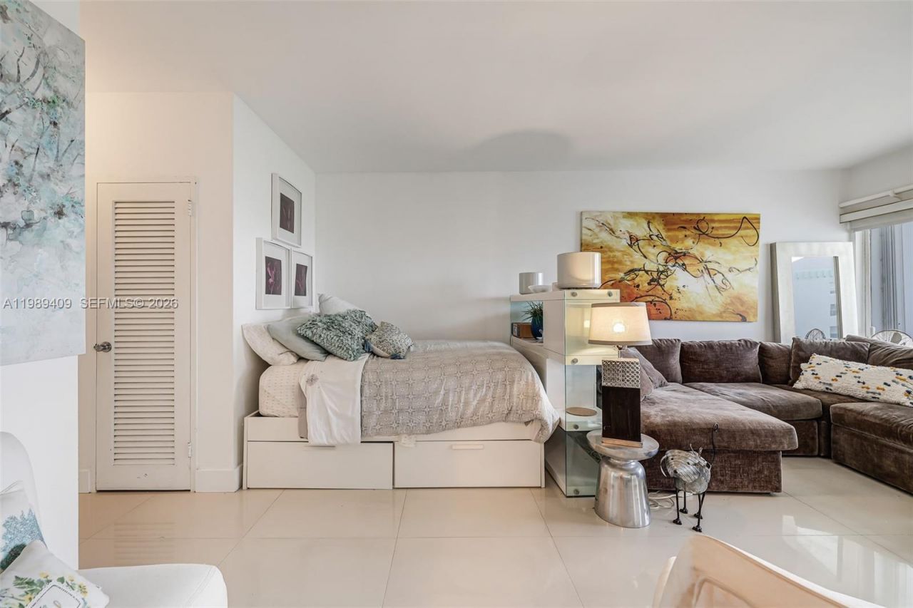 3 Island Ave , Unit 14A, Miami Beach, FL 33139 Photo
