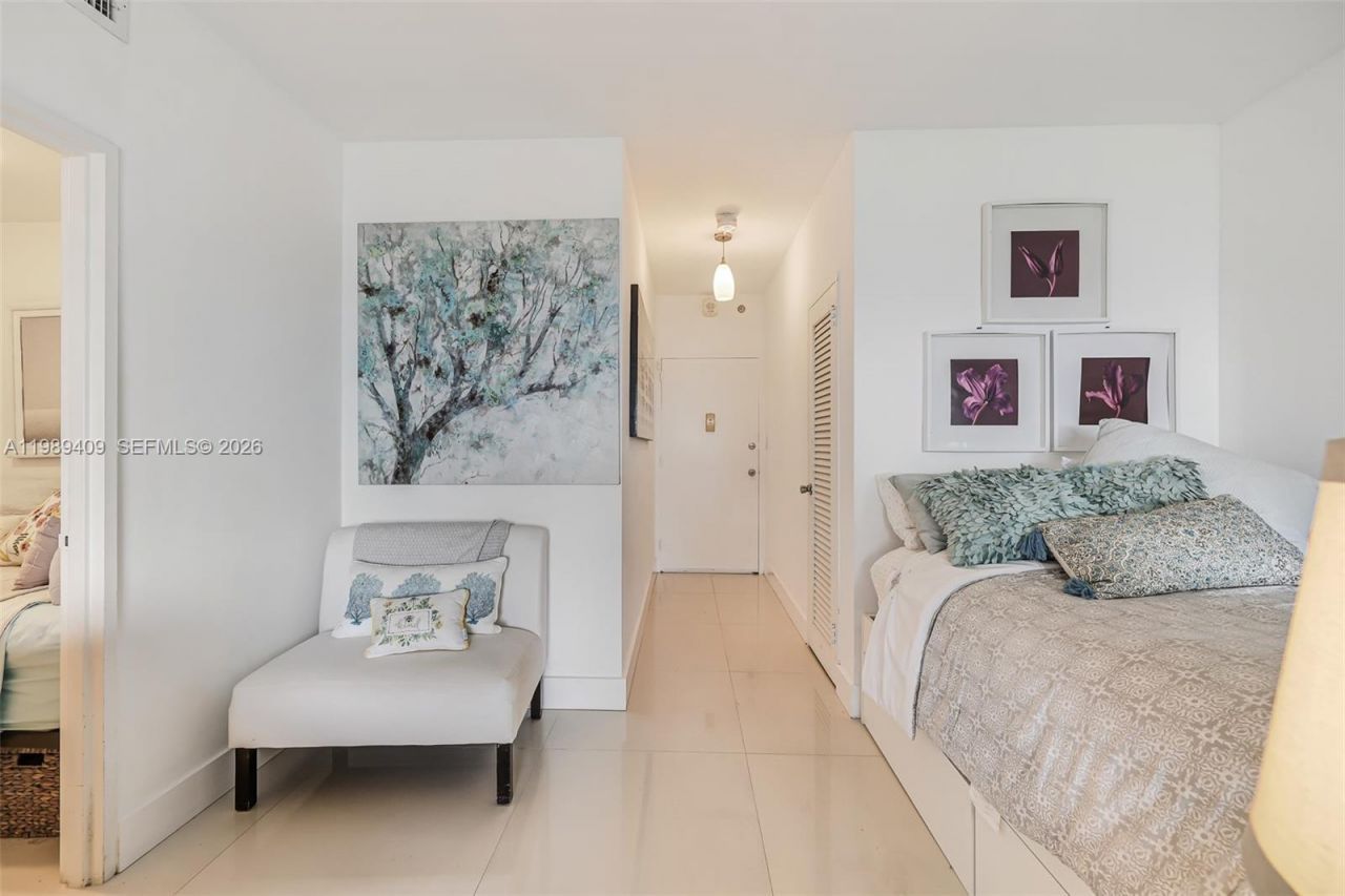 3 Island Ave , Unit 14A, Miami Beach, FL 33139 Photo