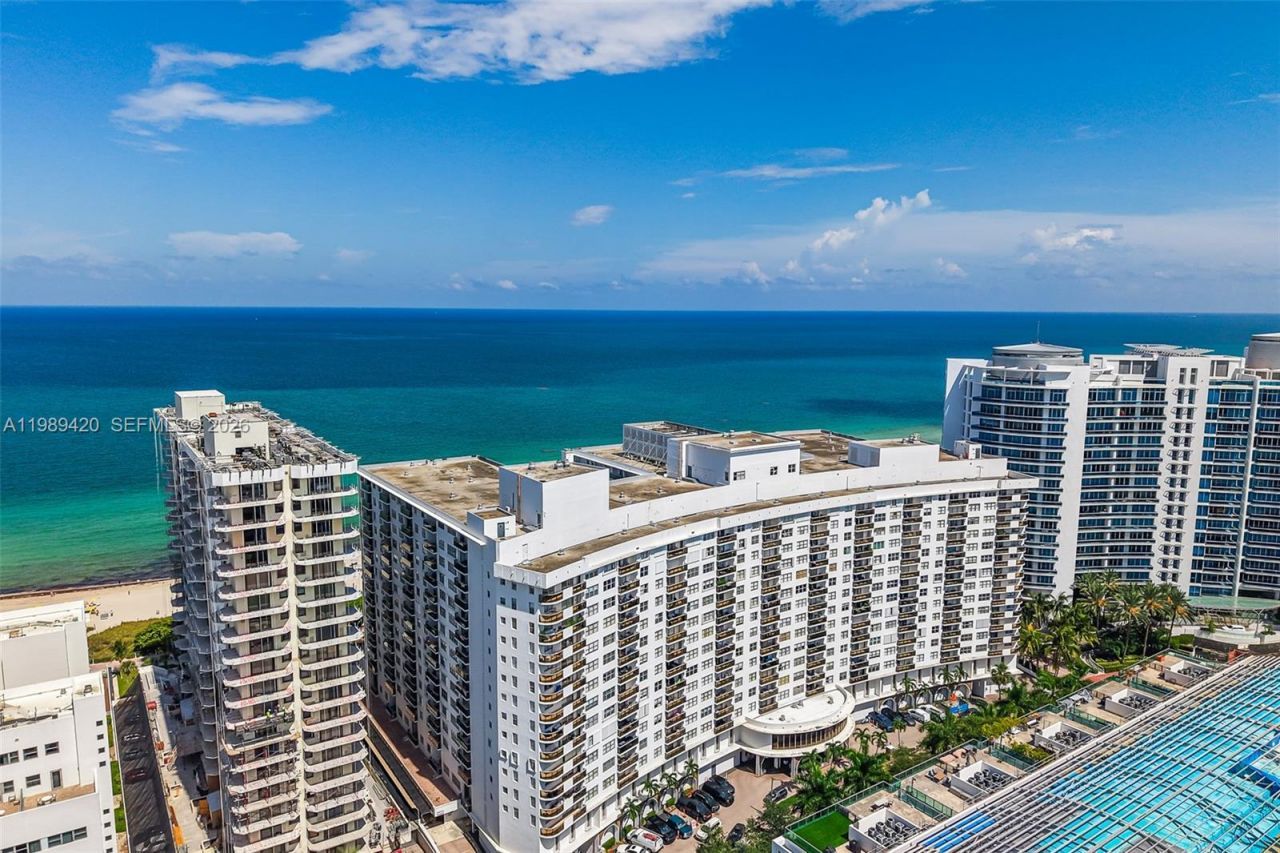 6039 Collins Ave , Unit 833, Miami Beach, FL 33140 Photo