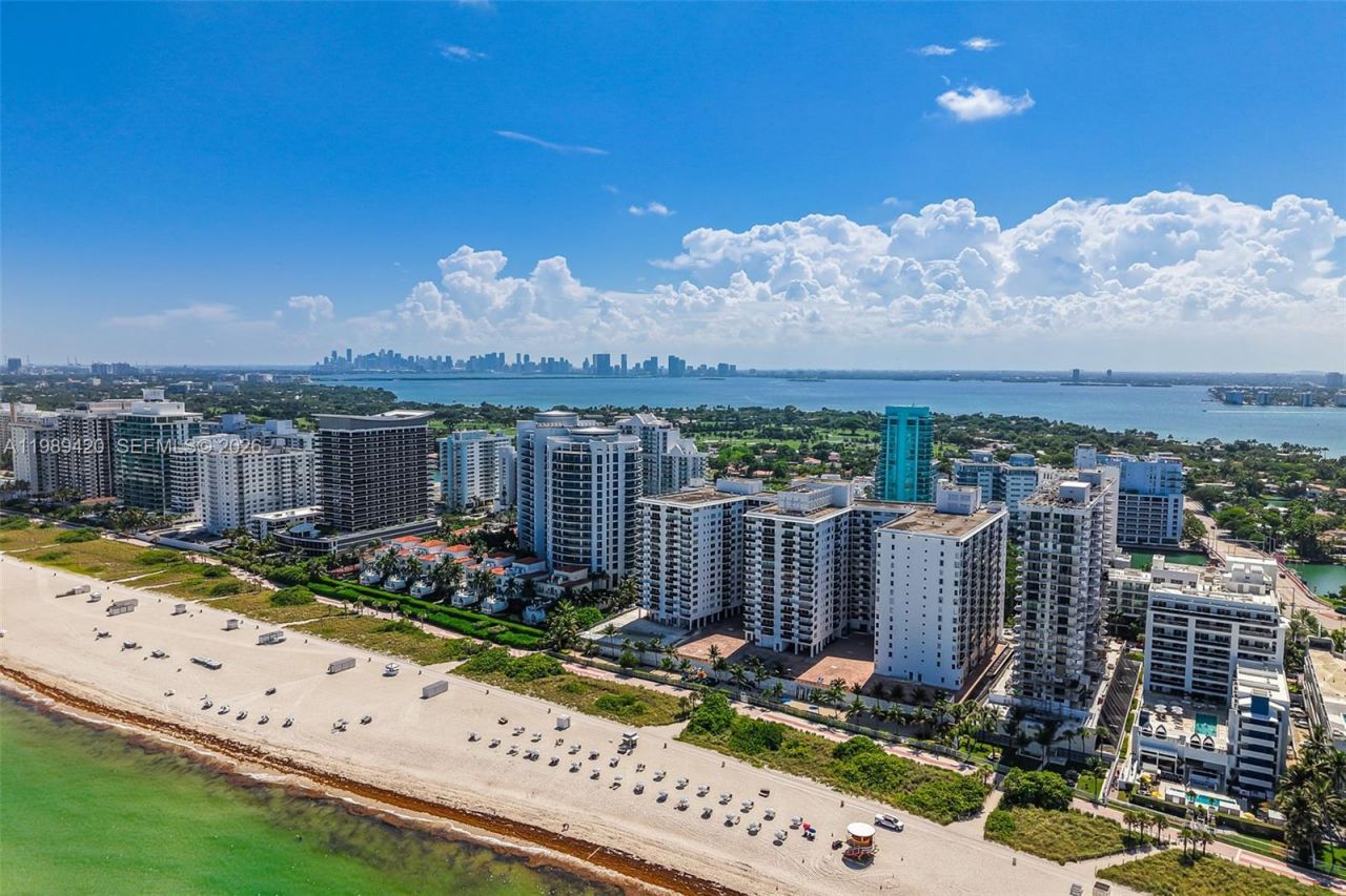 6039 Collins Ave , Unit 833, Miami Beach, FL 33140 Photo