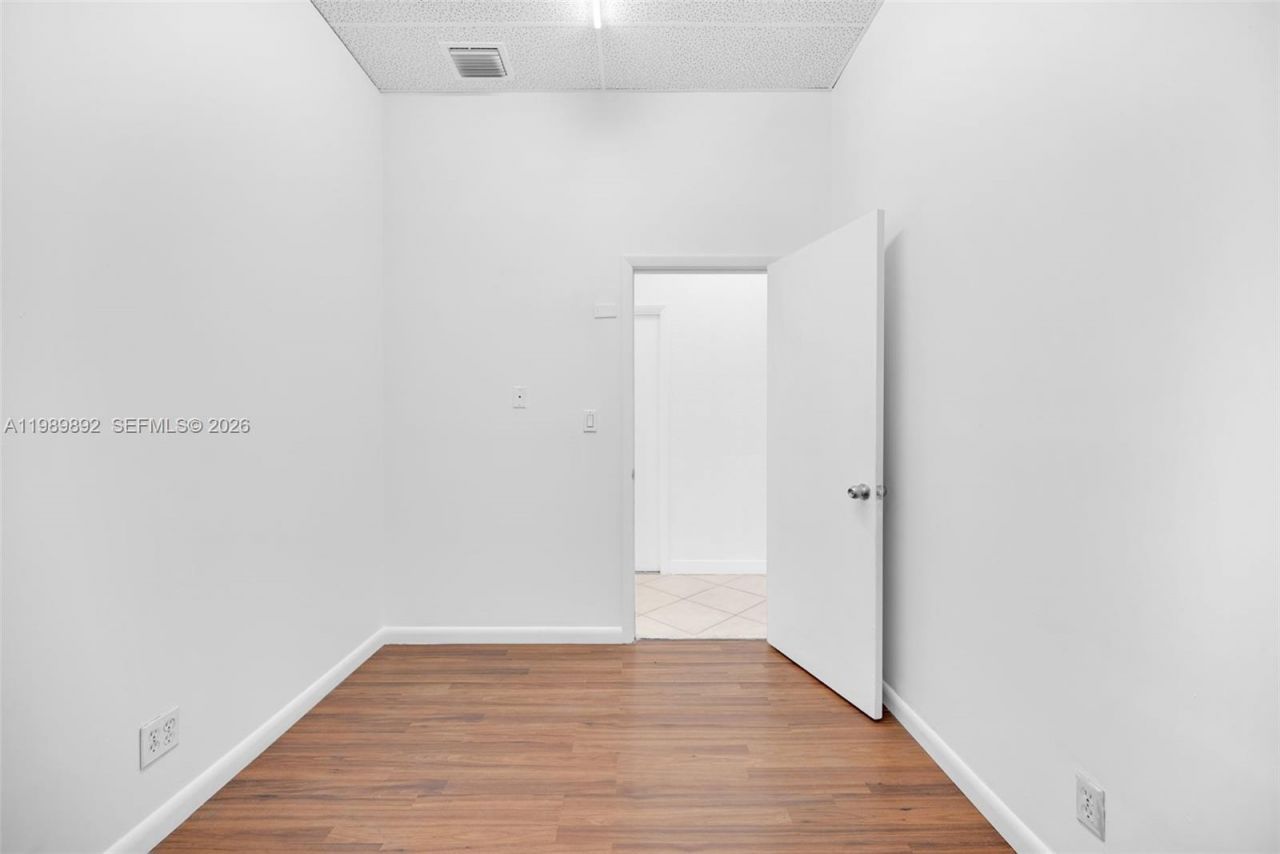 3801 N University Dr, Unit 502, Sunrise, FL 33351 Photo