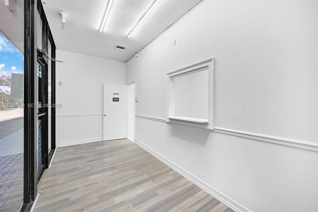 3801 N University Dr, Unit 502, Sunrise, FL 33351 Photo